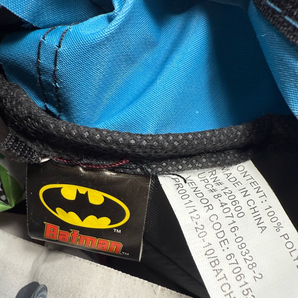 Large Batman Backpack - Picture 9 of 11